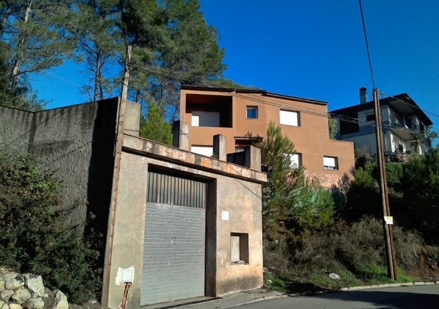 Calle Port de la Bonaigua nº 25, Vallirana, Barcelona