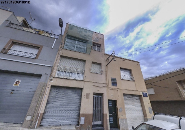 Carrer de la Mare de Déu de les Neus núm. 51, 1r 1a, Terrassa, Barcelona