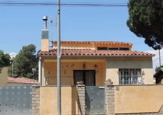 Calle Tarragona, nº92, L'Escaña, Girona