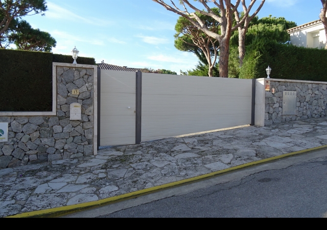CL PINEDA (S'AGARO) 13, CASTELL - PLATJA D'ARO, Girona