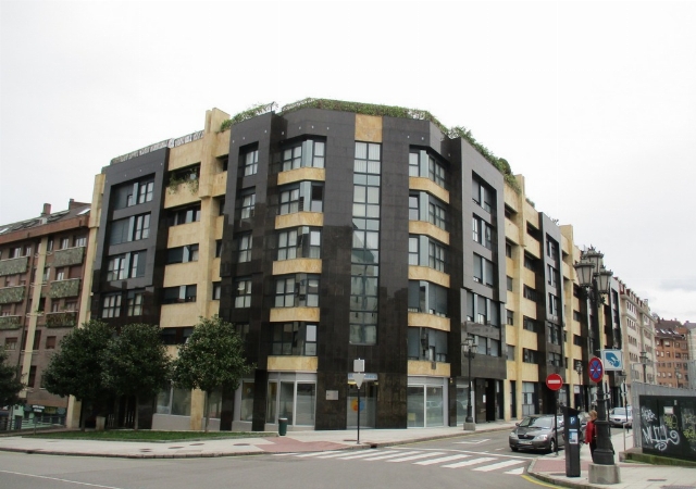 Calle Tomás Crespo núm. 3, Escalera 1, planta -2, Oviedo, Asturias