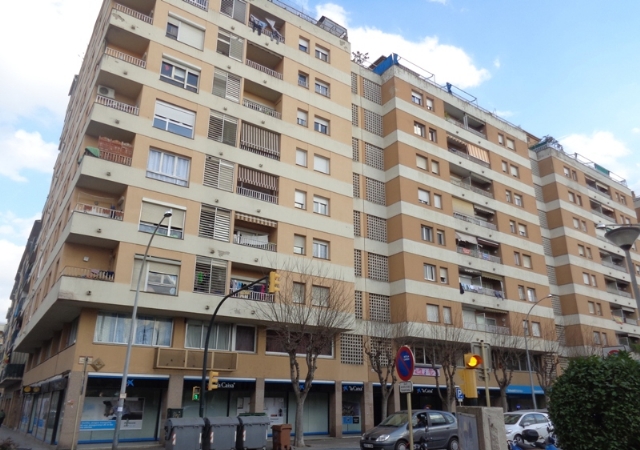 CL ÀNGEL GUIMERÀ 60 -1 83, SALT, Girona