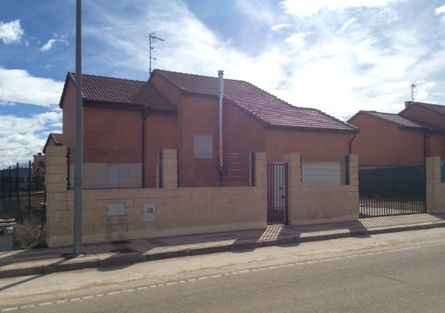 AVENIDA DE PALENCIA Nº 1, FUENTES DE VALDEPERO, Palencia