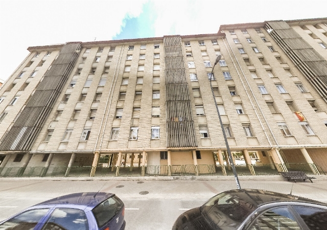 POLIGONO “HUERTA DE REY” O BARRIO DELA PAZ, bloque 2, casa número 3, PLANTA PRIMERA, PUERTA D, VALLADOLID, Valladolid