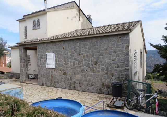 Calle Penedès, num. 16, Bigues i Riells, Barcelona