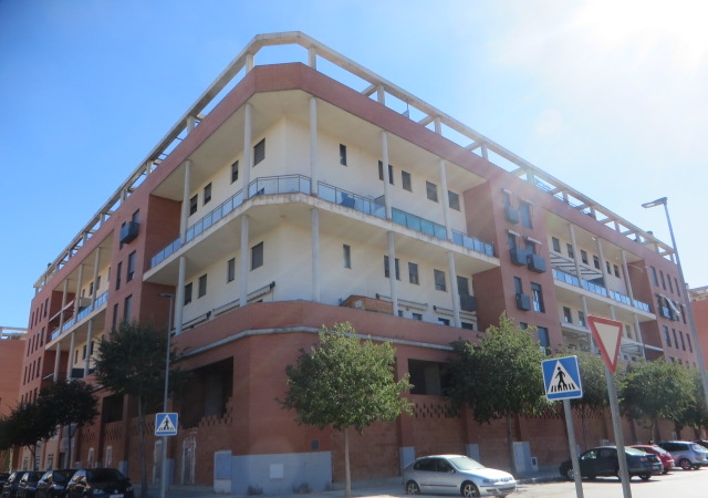 PZ TRES DE ABRIL 5 PI:04 PT: H, AZUQUECA DE HENARES, Guadalajara