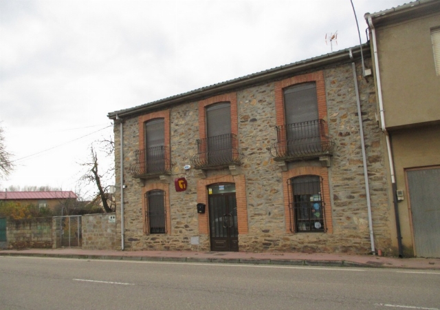CL LA CARRETERA 82 E 00 01, CASTROCALBON, León