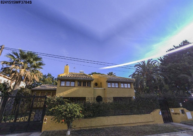 Paseo de los Sauces 23, Aguadulce, Almería