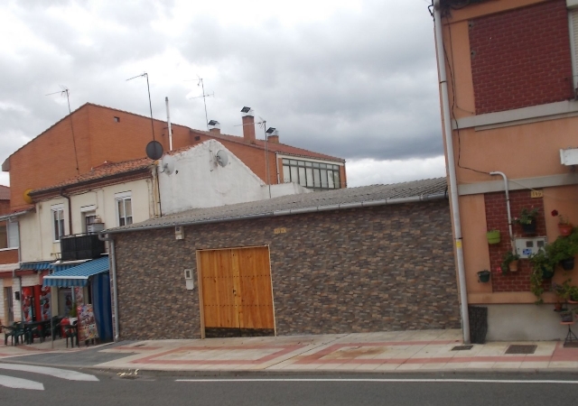 CR. VILLA NUEVA C-FB 145, SAN ANDRES DEL RABANEDO (FERRAL DEL BERNESGA), León