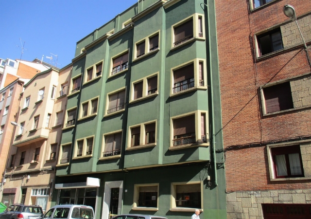 C/Alarcón nº 23, 4º C, Gijón, Asturias