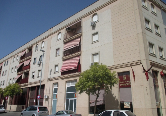 CONJUNTO RESIDENCIAL PARQUE SANTA ANA BLOQUE TRES LOCAL COMERCIAL 2 CALLES ASTA, FONTAN Y LECHUGAS, JEREZ DE LA FRONTERA, Cádiz